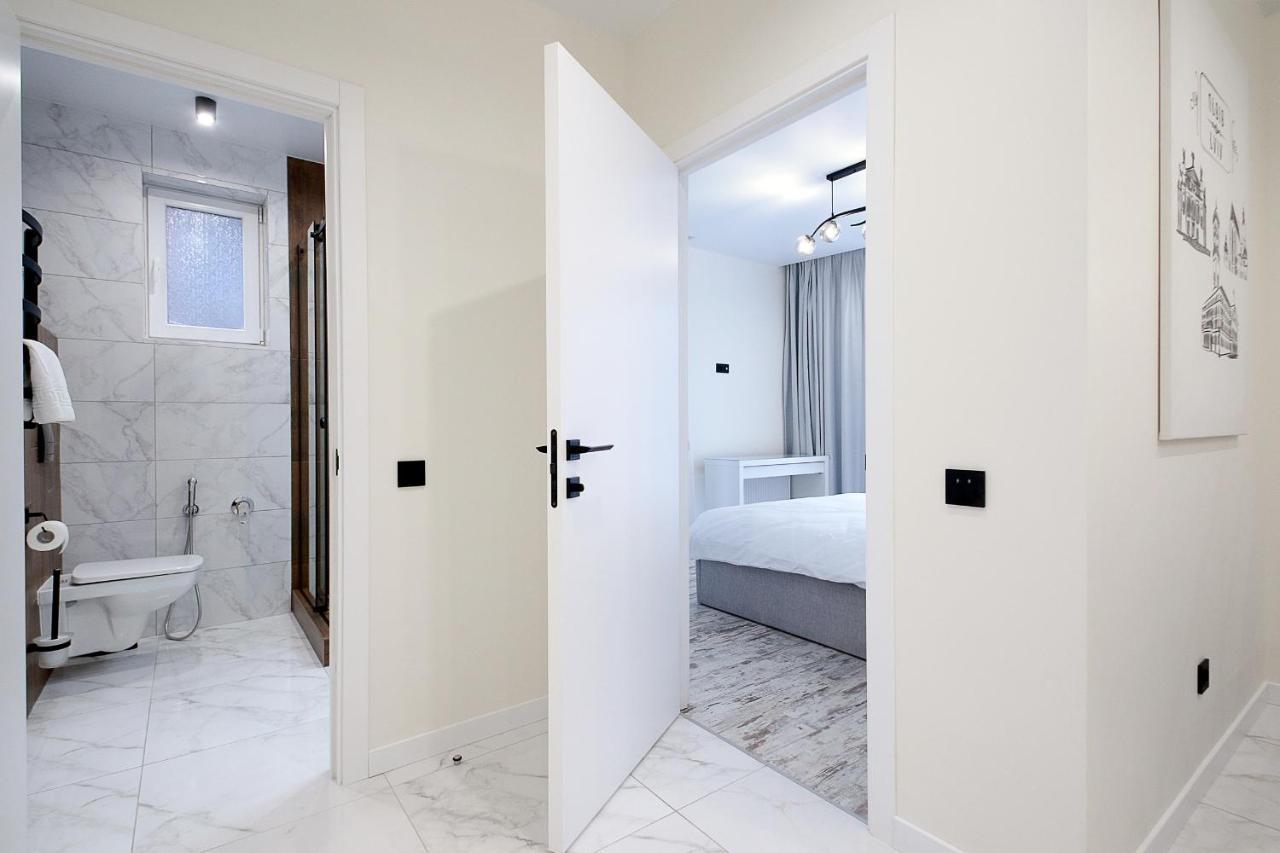 Апартаменти Luxury Nest Lviv Center Екстер'єр фото